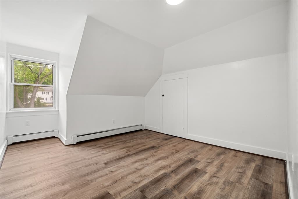 952 Bridge St, Lowell MA 01850 photo 21