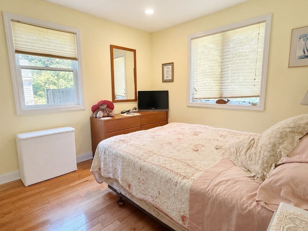 8 Pip'n Circle, Edgartown MA 02539 photo 9