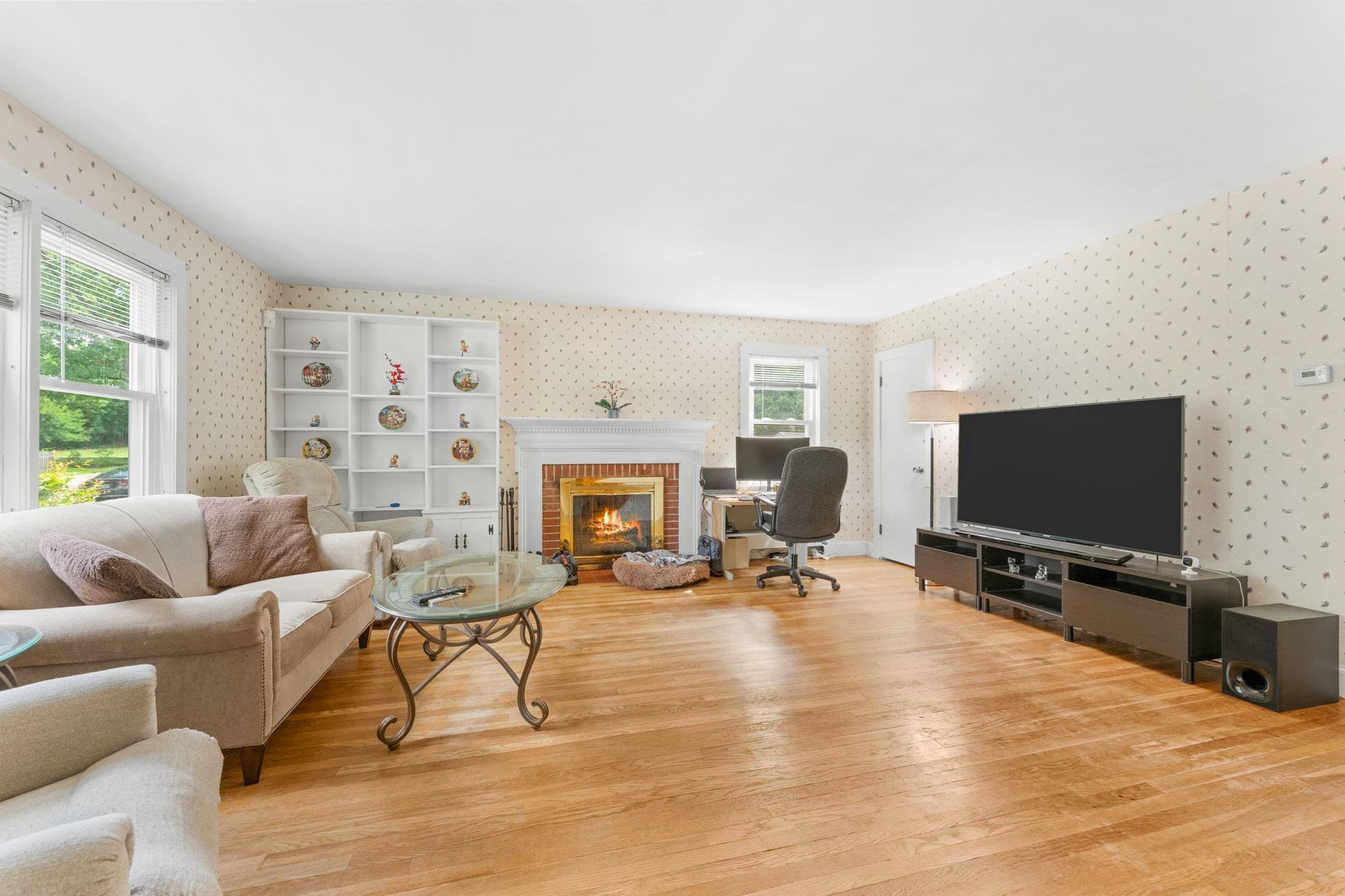Single Family Residence at 14 Angela Ter, Brockton MA 02301, photo 4 of 42