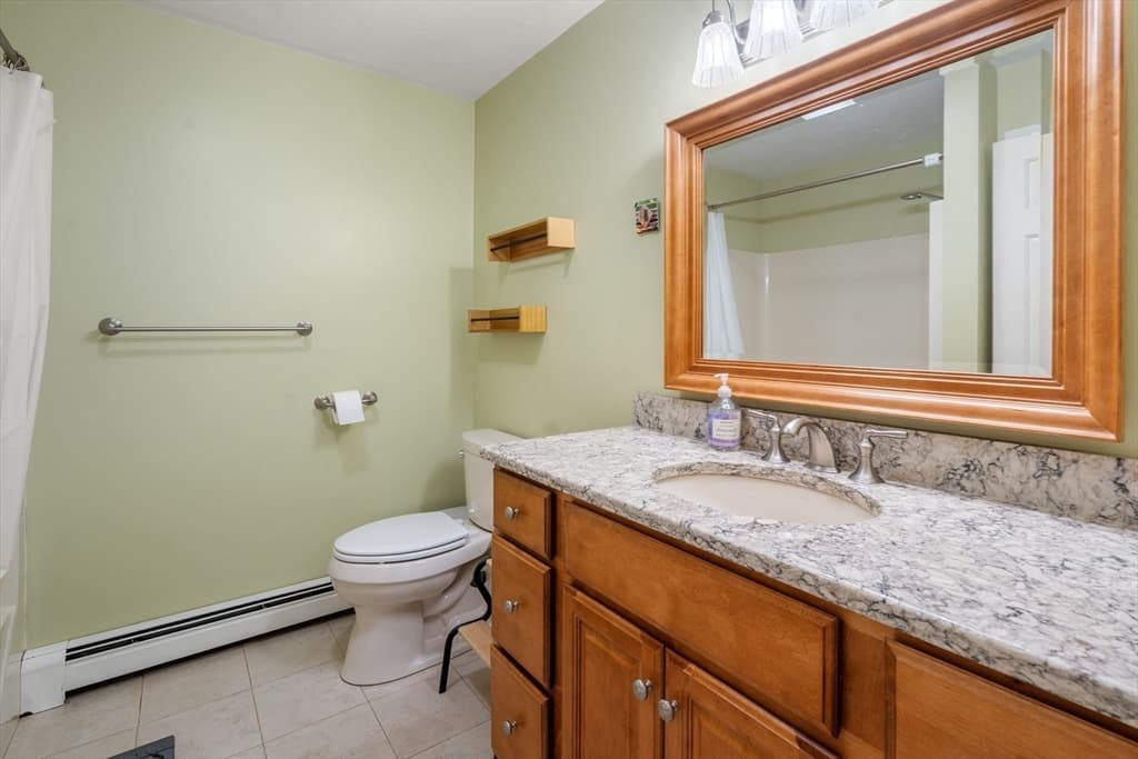 Condominium at 6 Deerfield Court # 6, Grafton MA 01519, Grafton, photo 20 of 30