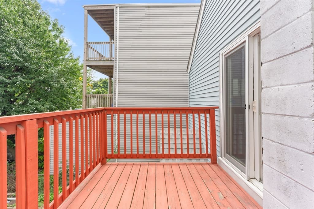 449 Frankfort St, Boston MA 02128 photo 22