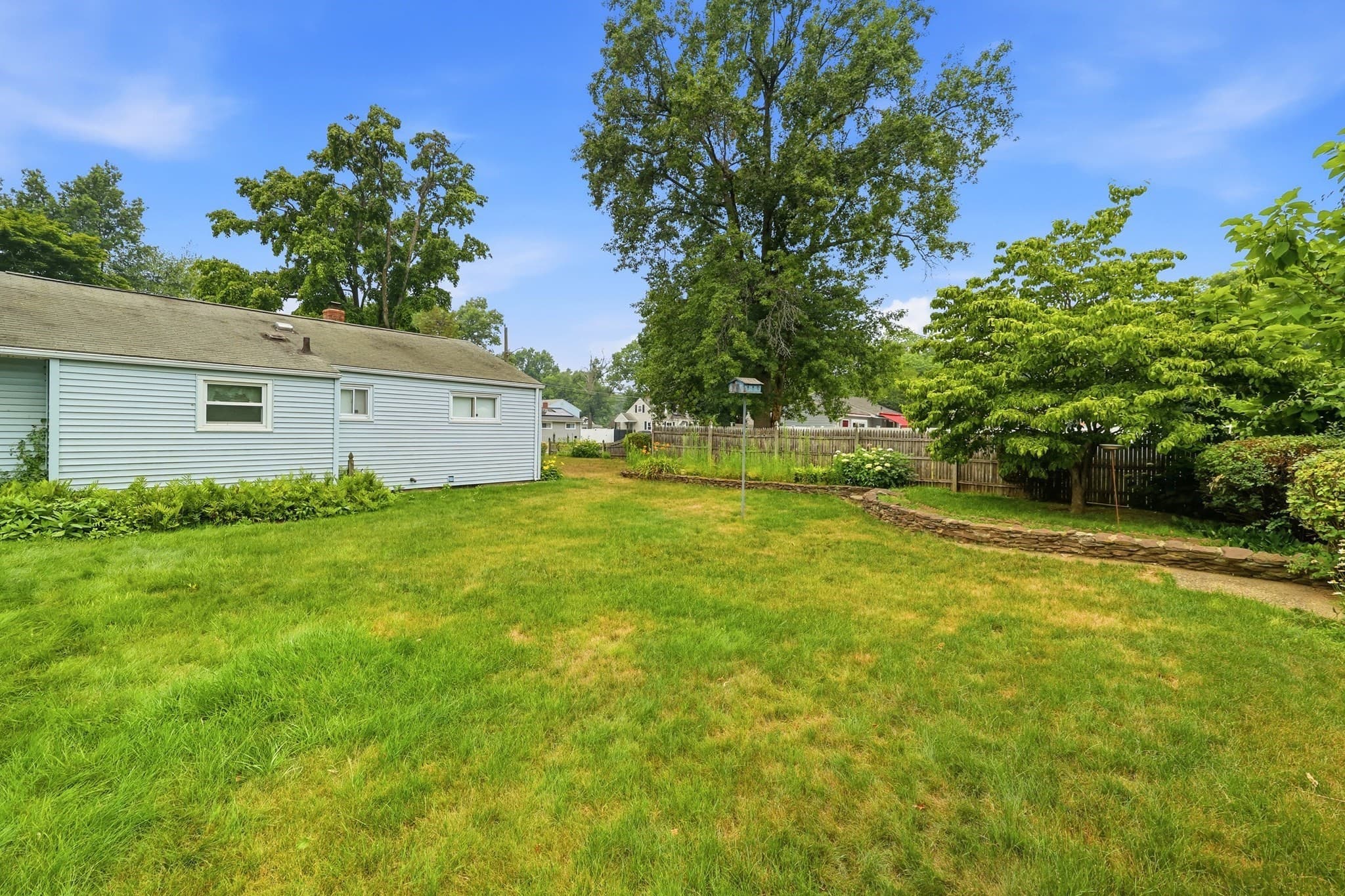 Single Family Residence at 23 Steuben St, Springfield MA 01151, Springfield, photo 24 of 28