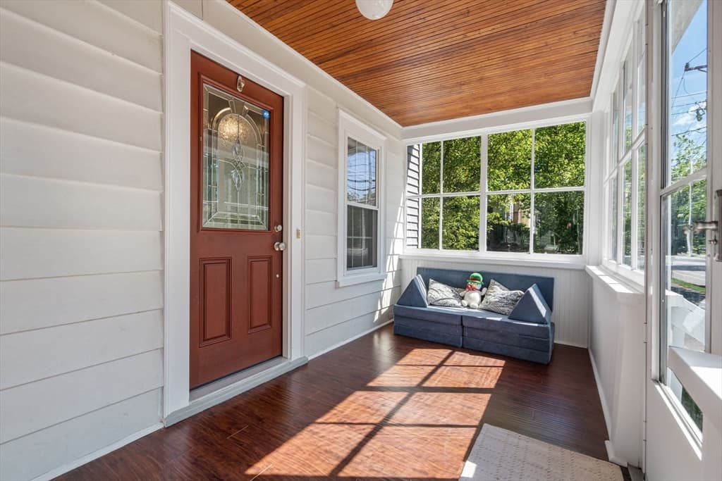128 Pleasant St, Milton MA 02186 photo 2