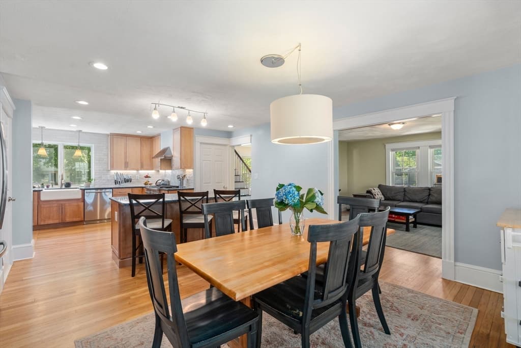 128 Pleasant St, Milton MA 02186 photo 12