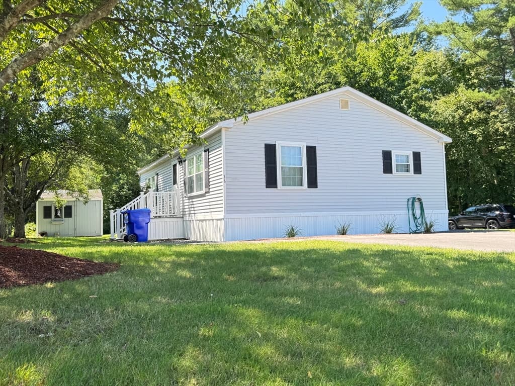 16 Puritan Road, Taunton MA 02780 photo 2