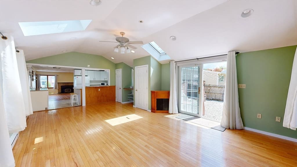 118 Spruce Rd, Norwood MA 02062 photo 22