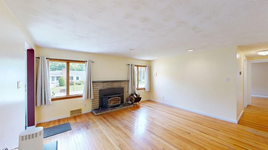 118 Spruce Rd, Norwood MA 02062 photo 7