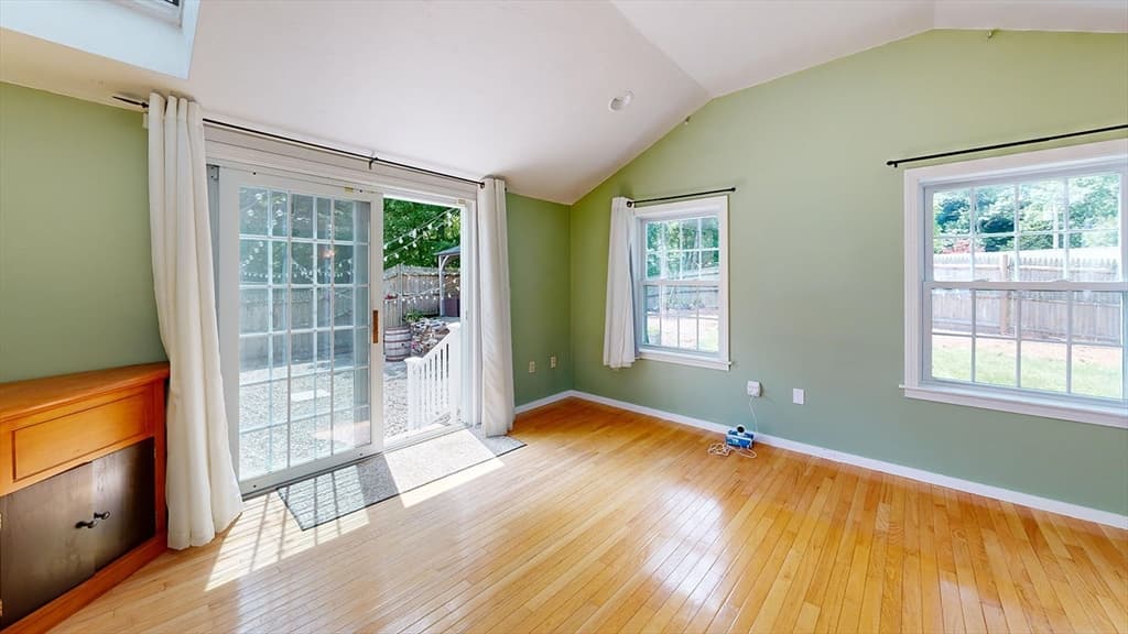 118 Spruce Rd, Norwood MA 02062 photo 21