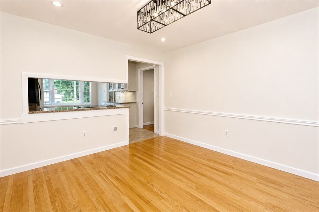 93 Wyndward Rd, Longmeadow MA 01106 photo 7