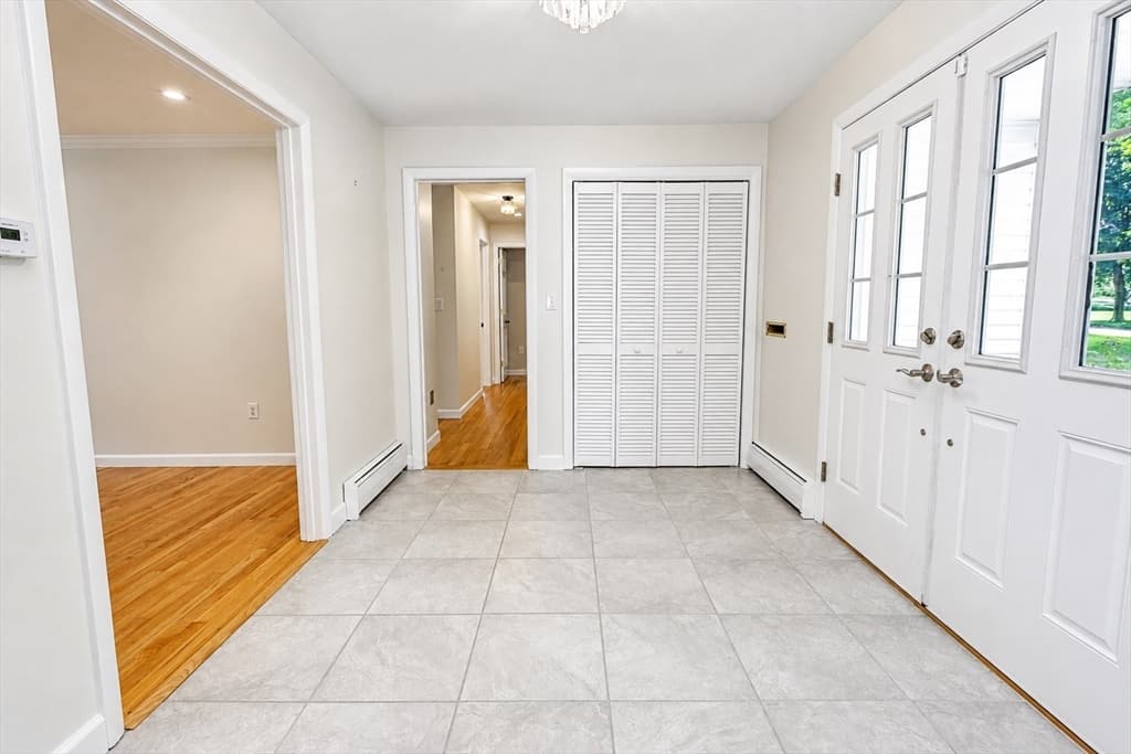 93 Wyndward Rd, Longmeadow MA 01106 photo 4