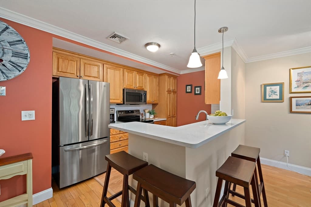 4 Forge Pond # C, Canton MA 02021