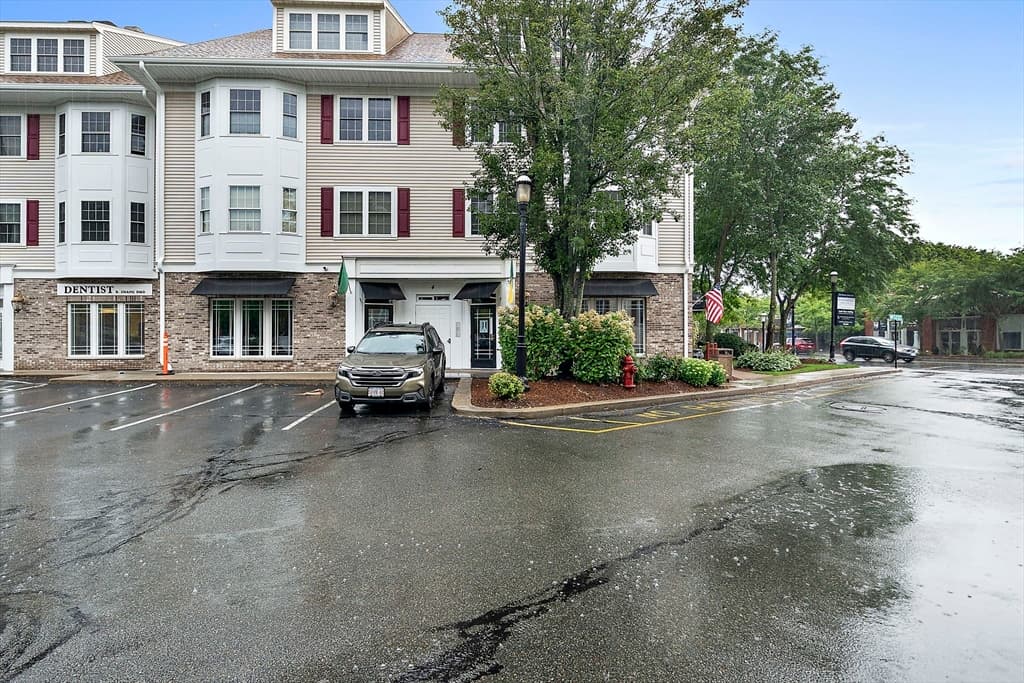 Condominium at 4 Forge Pond # C, Canton MA 02021, Canton, photo 18 of 21