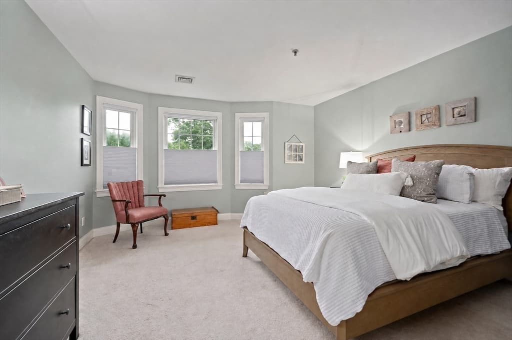 Condominium at 4 Forge Pond # C, Canton MA 02021, Canton, photo 11 of 21
