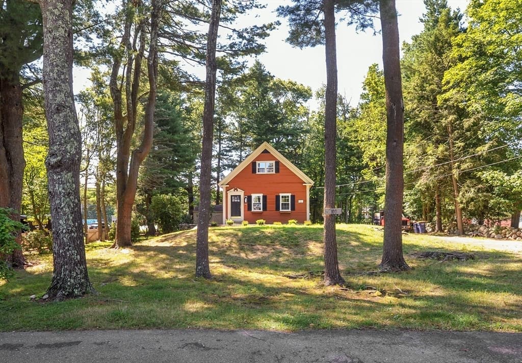 100 Old Oaken Bucket Rd., Norwell MA 02061 photo 2