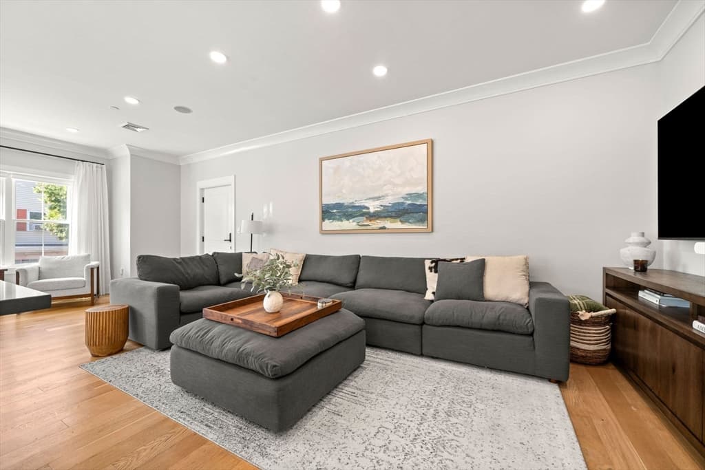 225-227 Havre Street # 1, Boston MA 02128 photo 12