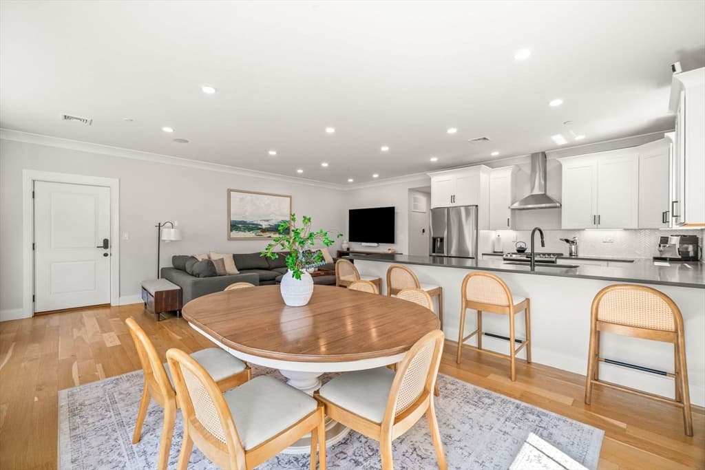 225-227 Havre Street # 1, Boston MA 02128 photo 3
