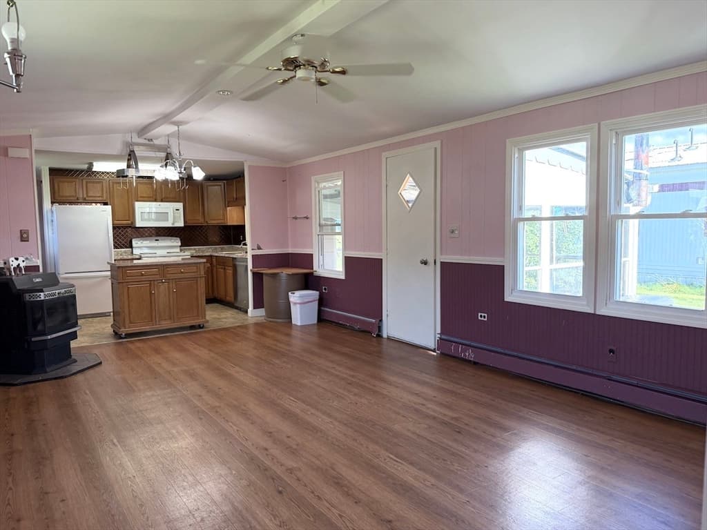8 First Avenue, Westfield MA 01085 photo 23