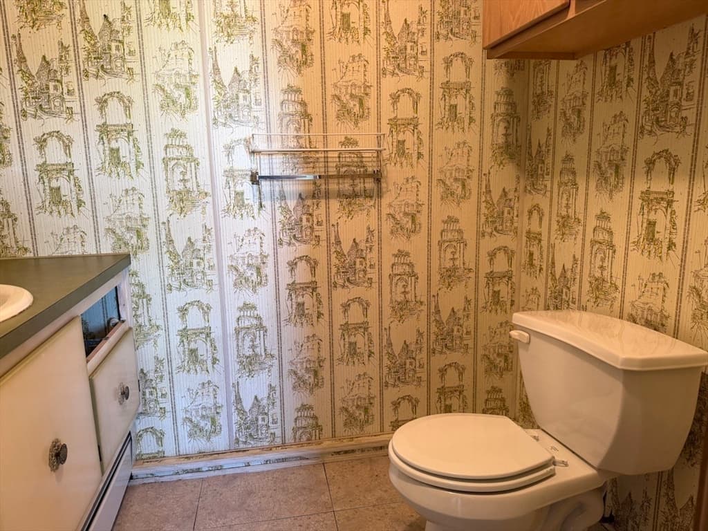 8 First Avenue, Westfield MA 01085 photo 27