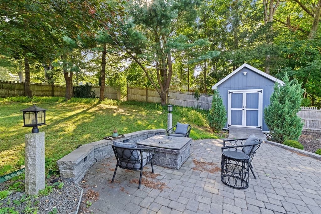 4 Country Drive, Hingham MA 02043 photo 36
