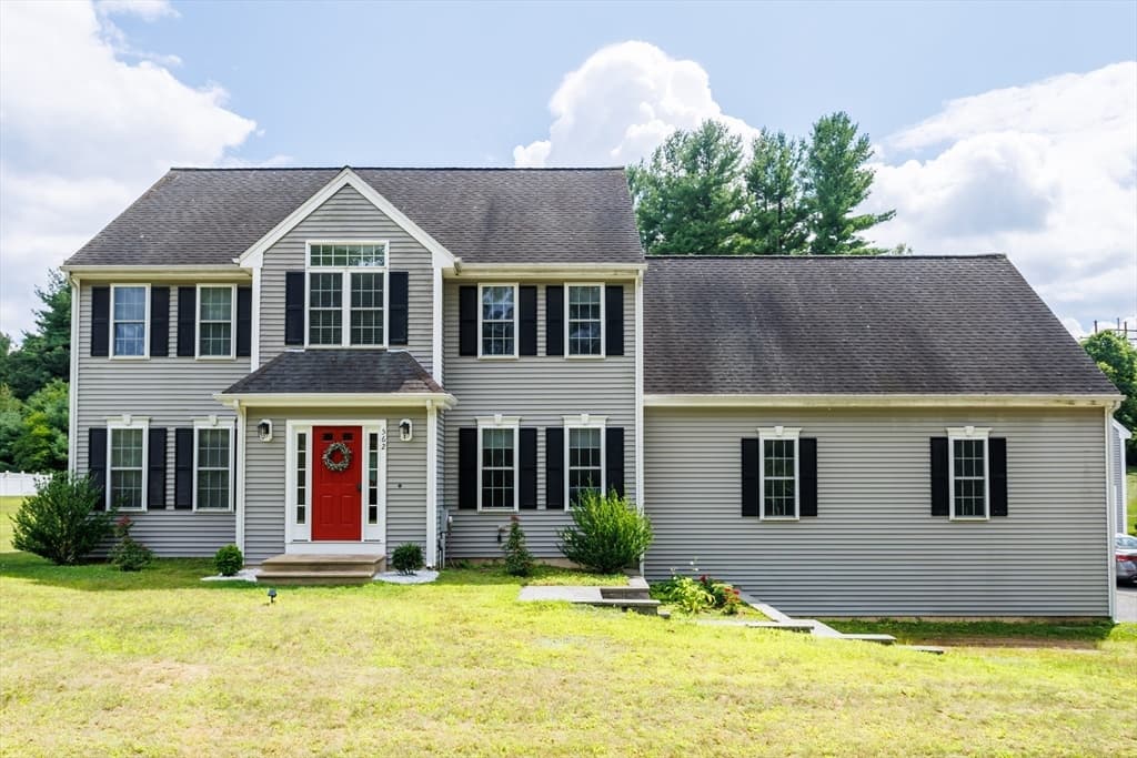562 Mendon Rd, Sutton MA 01590 photo 2