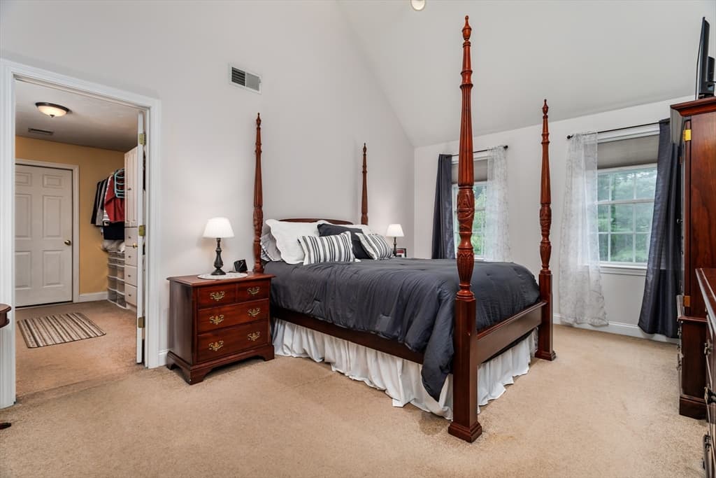 562 Mendon Rd, Sutton MA 01590 photo 20