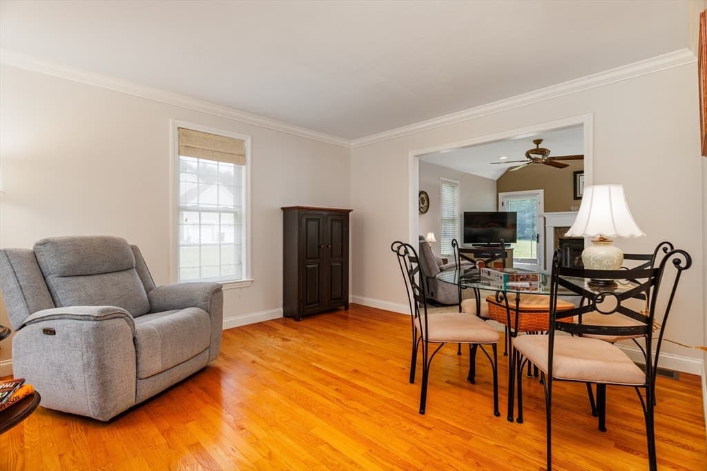 562 Mendon Rd, Sutton MA 01590 photo 15