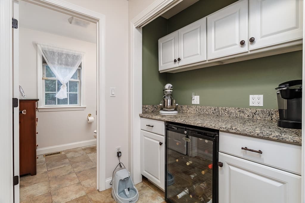 562 Mendon Rd, Sutton MA 01590 photo 8