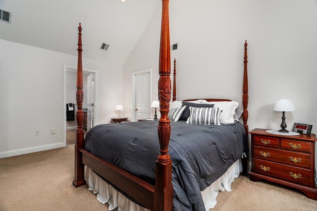 562 Mendon Rd, Sutton MA 01590 photo 21