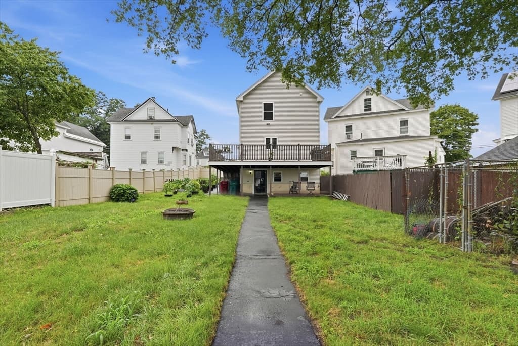 87 Crescent St, Lowell MA 01851 photo 34
