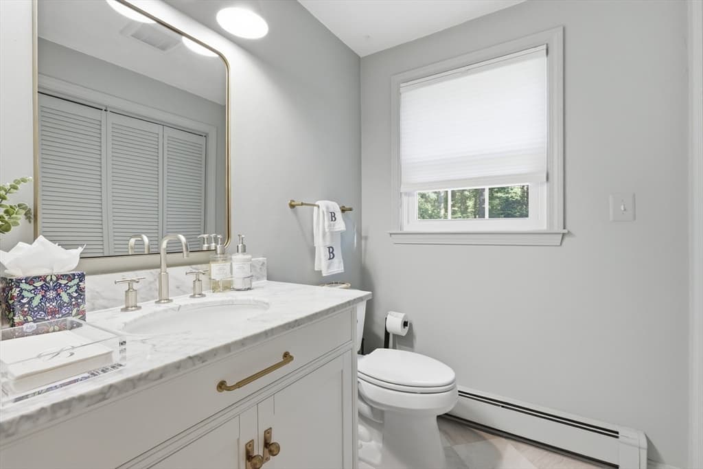 2 Harley Ln, Foxboro MA 02035 photo 16