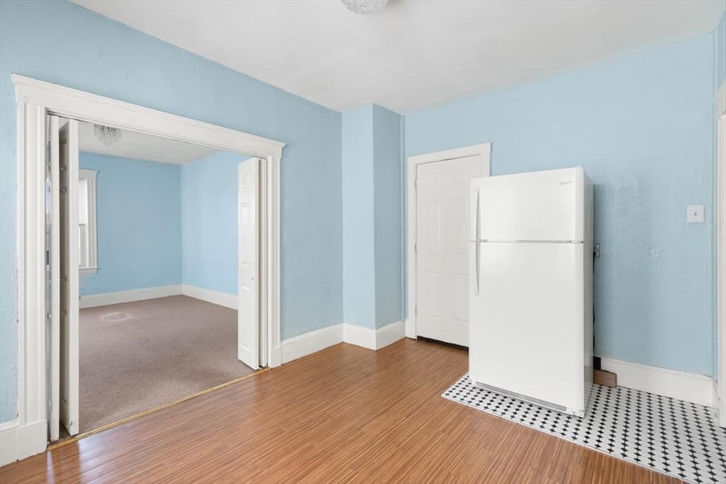 19 Fernwood Ave, Revere MA 02151 photo 9
