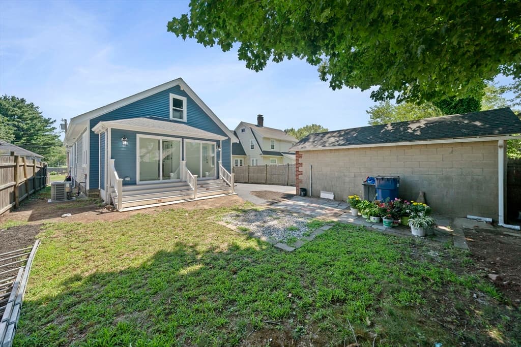 100 Keith St, Boston MA 02132 photo 34