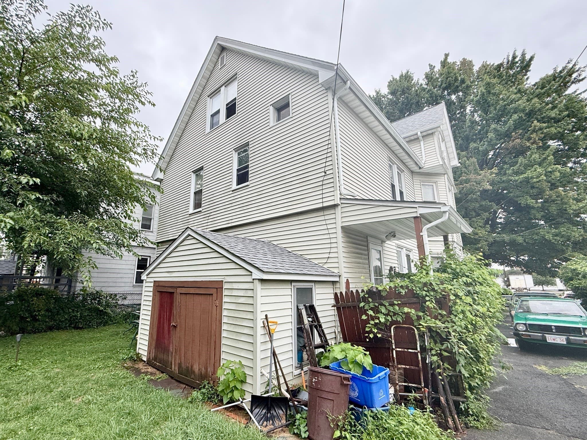 3 Family at 96 Fairview Ave, West Springfield MA 01089, photo 19 of 19
