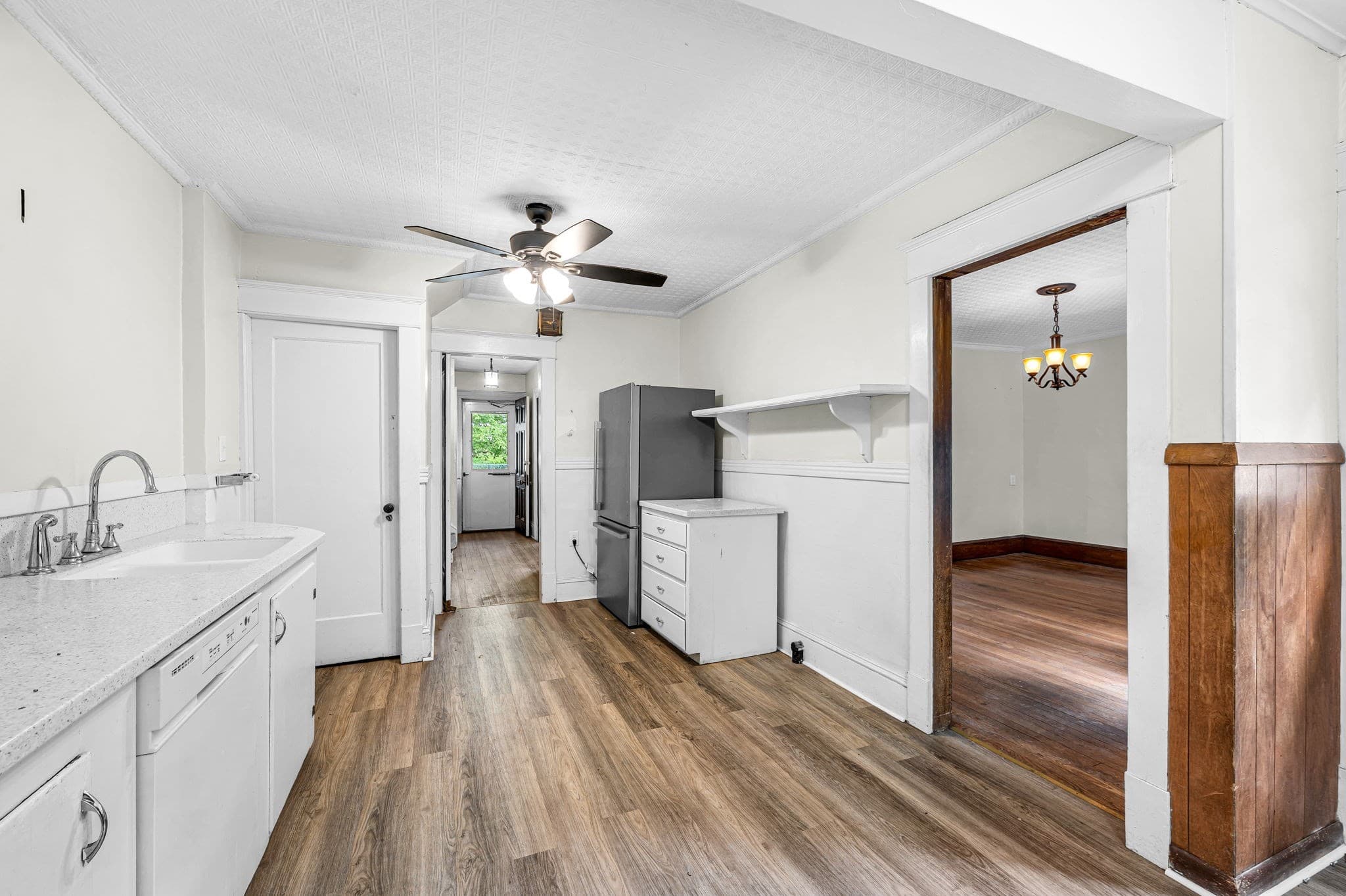 Single Family Residence at 32 Marsden St, Springfield MA 01109, Springfield, photo 10 of 41