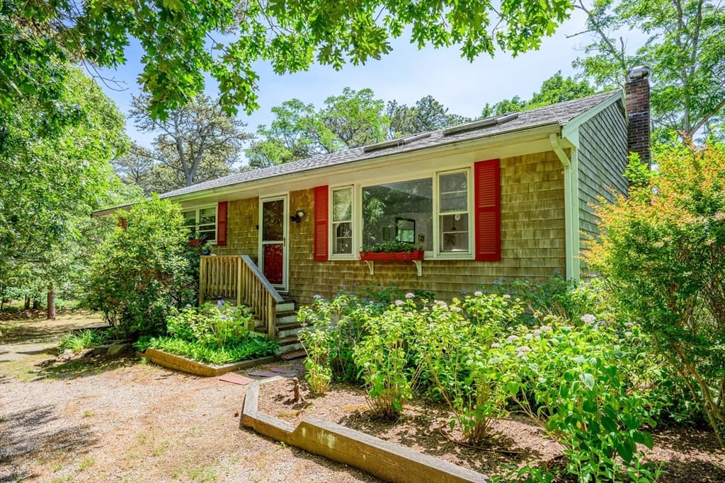 215 Cove View Rd, Wellfleet MA 02667 photo 2