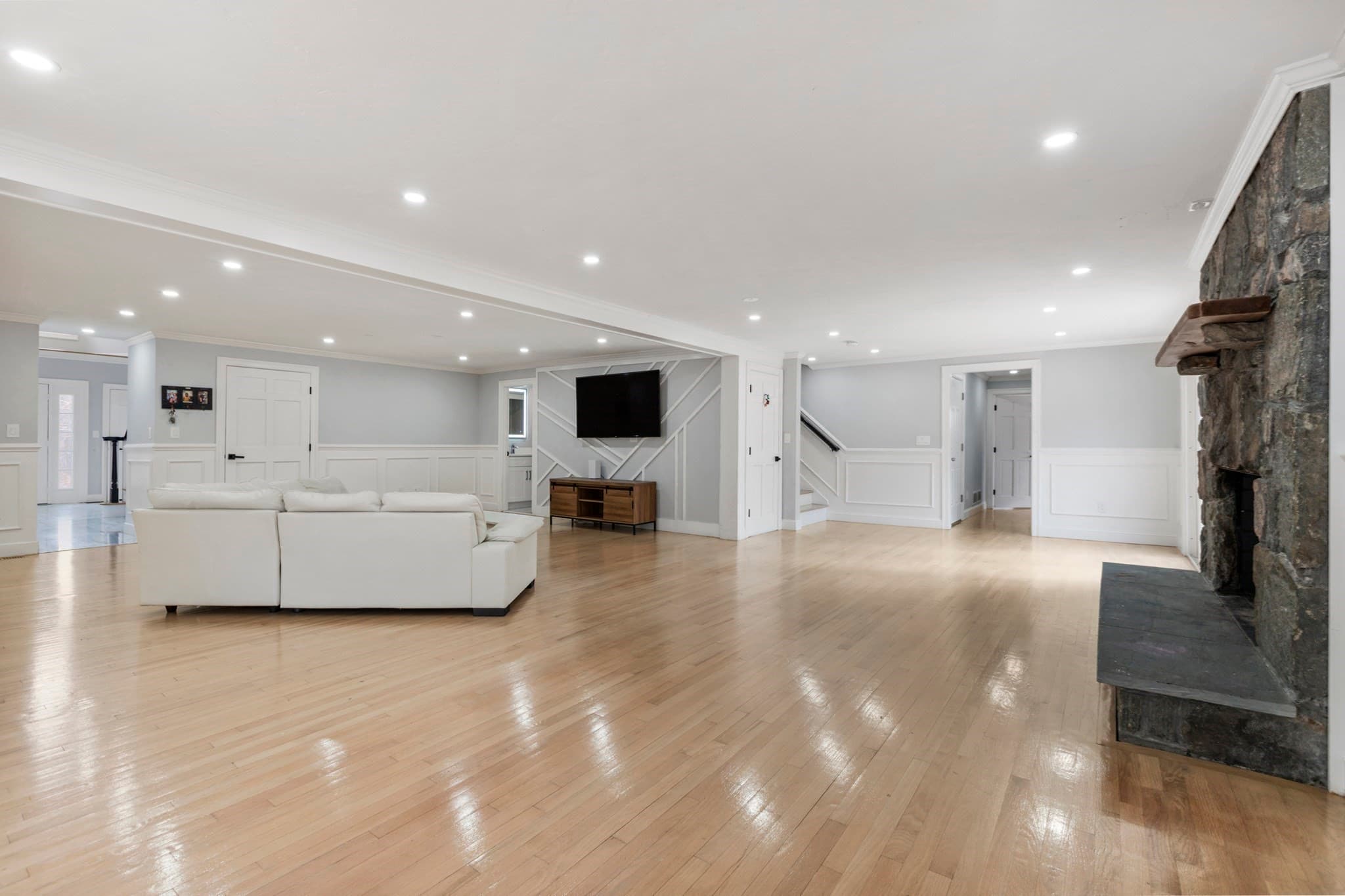 Single Family Residence at 23 Ben's Way, Hopedale MA 01747, photo 12 of 37