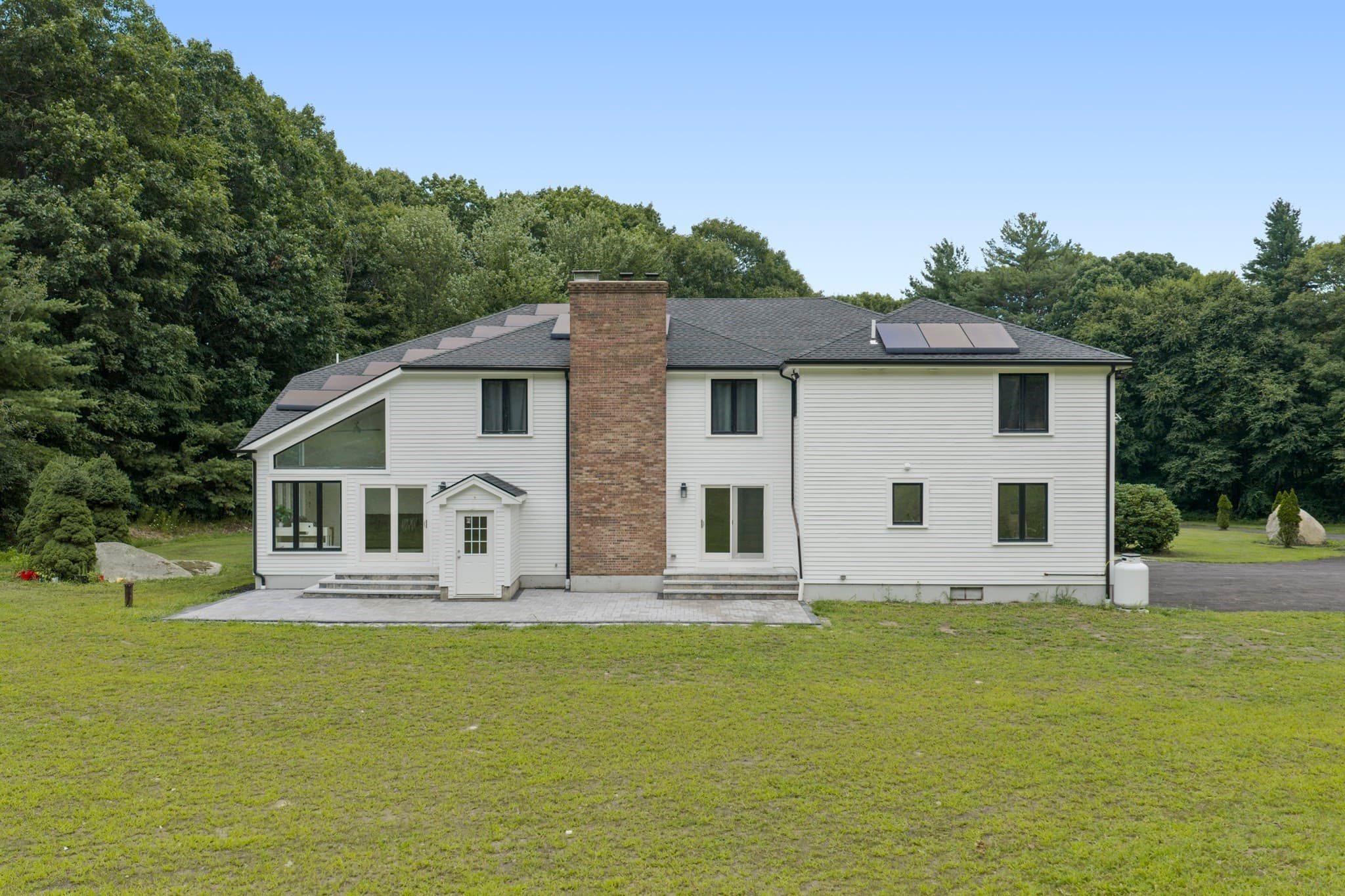 Single Family Residence at 23 Ben's Way, Hopedale MA 01747, photo 3 of 37