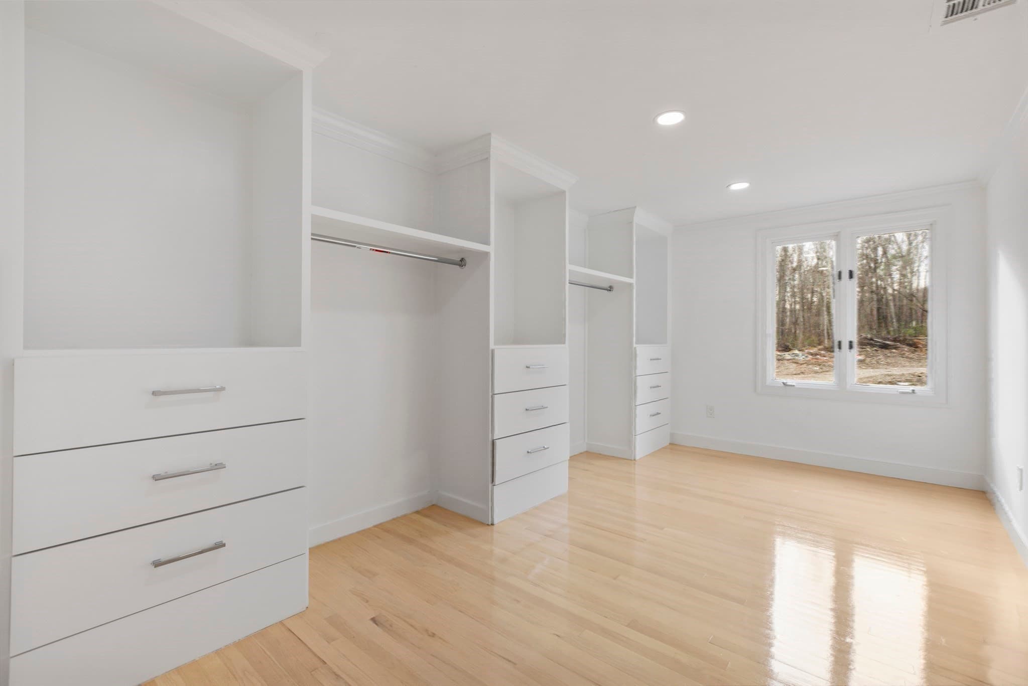 Single Family Residence at 23 Ben's Way, Hopedale MA 01747, photo 24 of 37