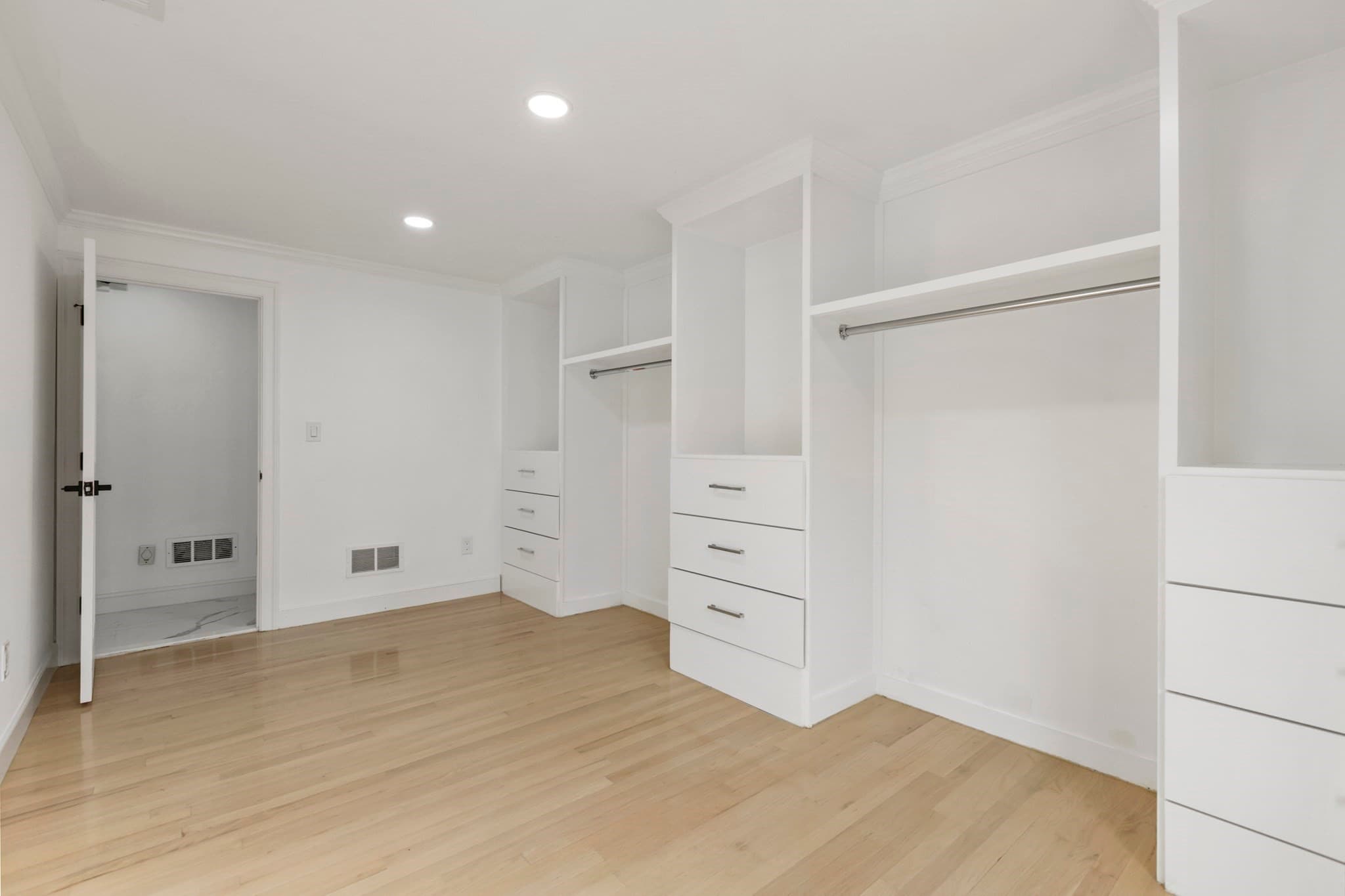 Single Family Residence at 23 Ben's Way, Hopedale MA 01747, photo 25 of 37