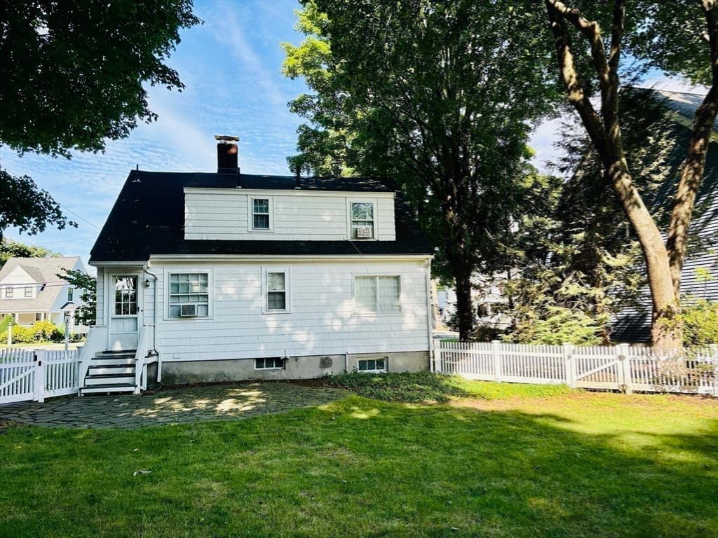 308 Webster St, Needham MA 02494 photo 23