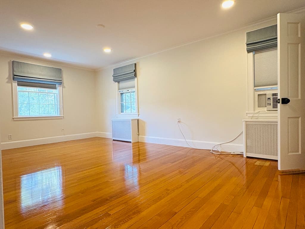 308 Webster St, Needham MA 02494 photo 12