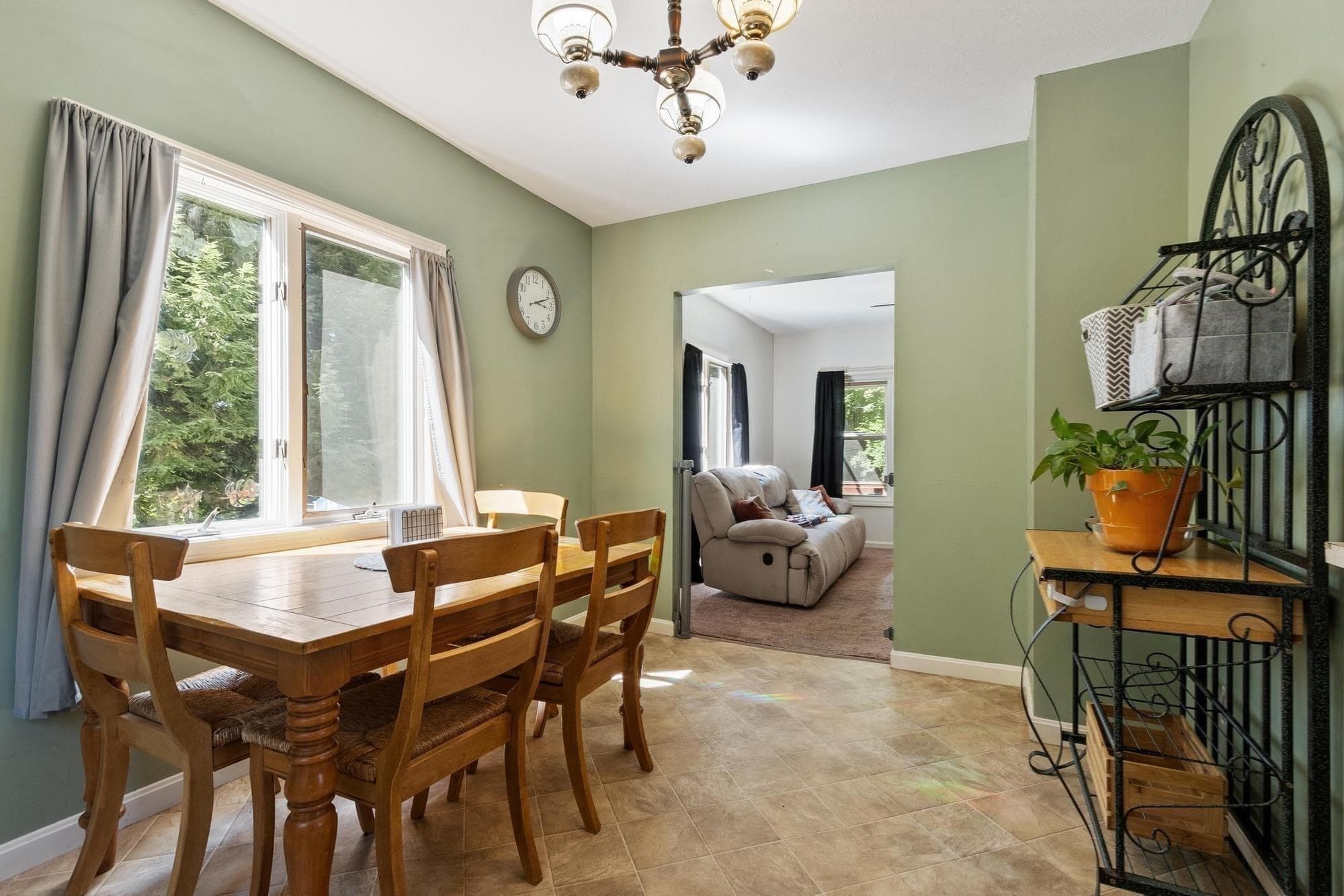 Single Family Residence at 2 Williams Street, Templeton MA 01436, Templeton, photo 7 of 24