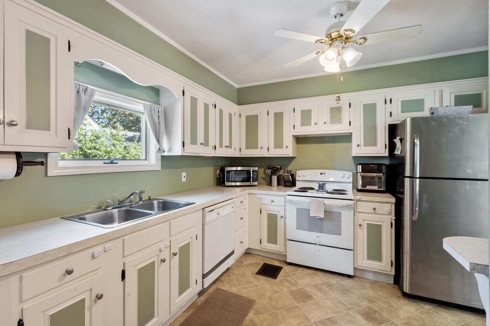 Single Family Residence at 2 Williams Street, Templeton MA 01436, Templeton, photo 10 of 24