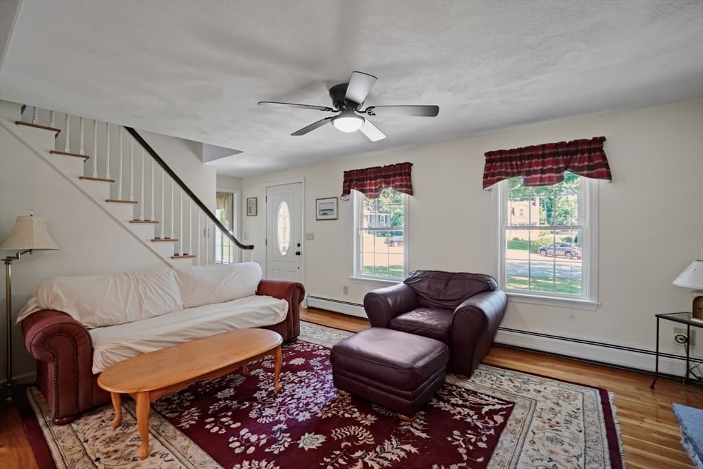28 Sagewood Cir, Attleboro MA 02703 photo 9