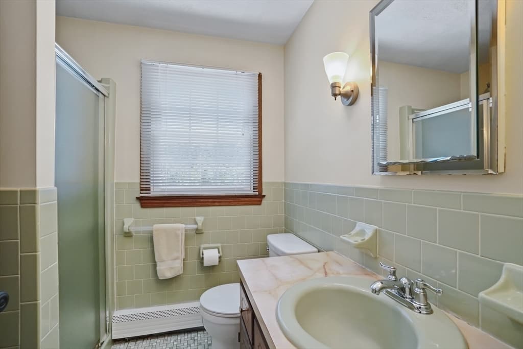 28 Sagewood Cir, Attleboro MA 02703 photo 25