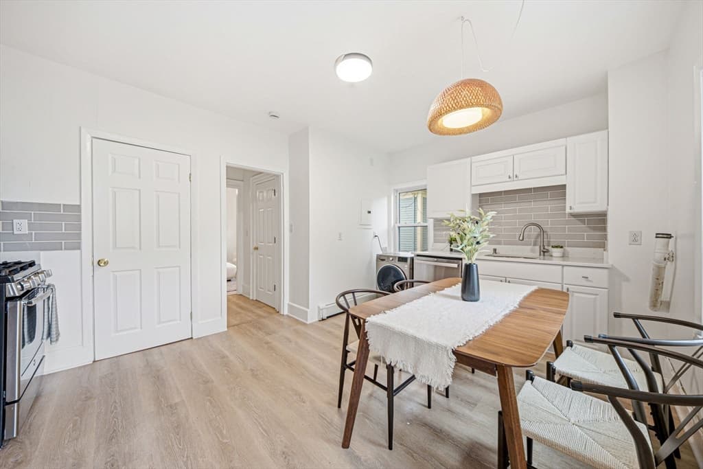14 Fairmont St # 2, Cambridge MA 02139 photo 3