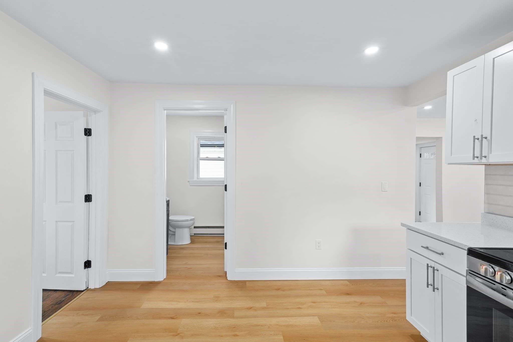 Single Family Residence at 90 W Carpenter St, Attleboro MA 02703, Attleboro, photo 16 of 27
