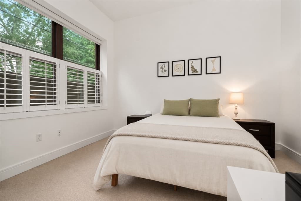 2430 Beacon St # 105, Boston MA 02467 photo 7