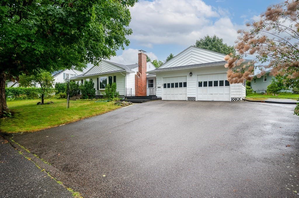 11 Lyndale Rd, Worcester MA 01606 photo 6