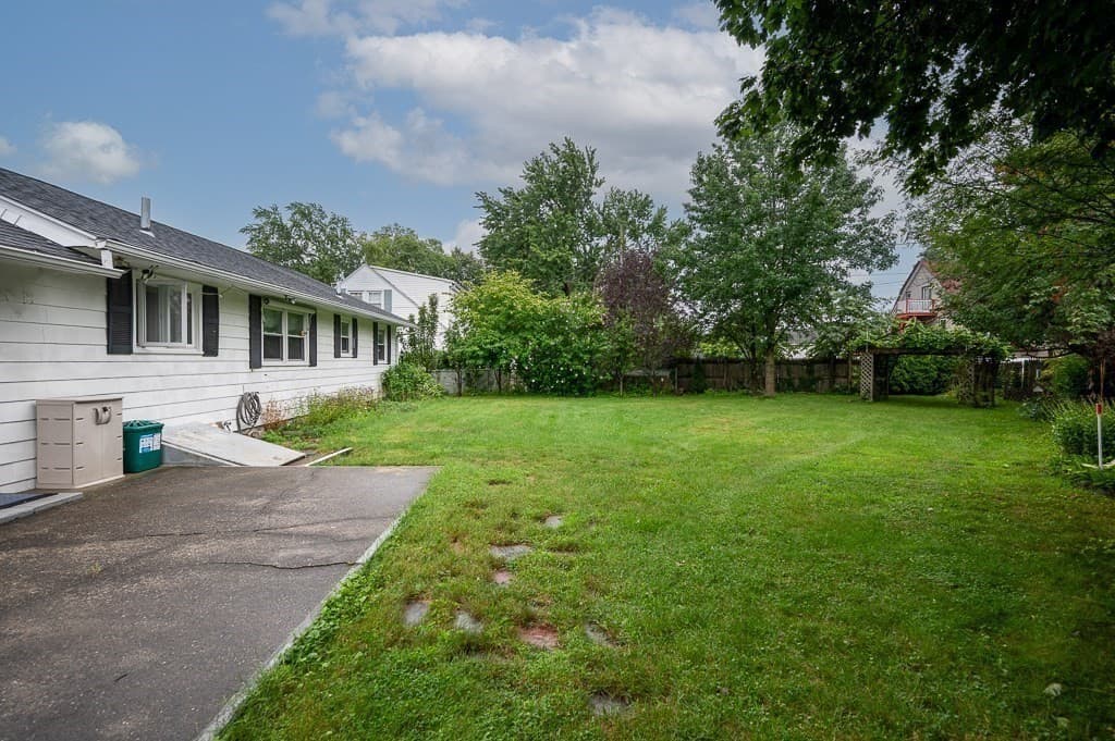 11 Lyndale Rd, Worcester MA 01606 photo 37